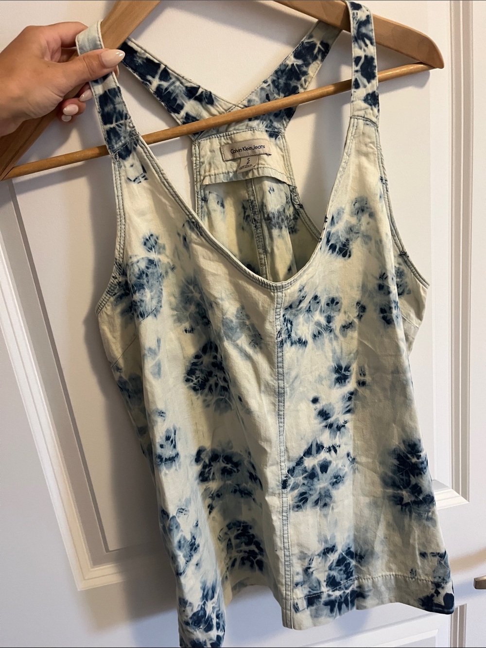 Calvin Klein Jeans Cream and Blue Tie-Dye Racerback Tank